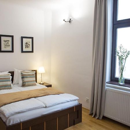 Tango House Bed & Breakfast Cracovie Extérieur photo